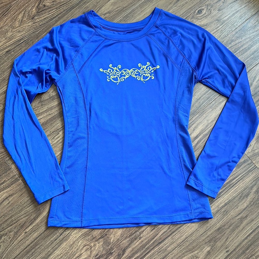 Tek Gear Women’s Workout Shirt -Size Small